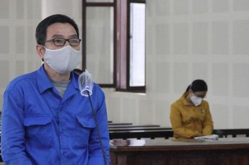 'Nổ' người của Bộ Quốc phòng để lừa bán đất