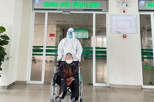 Ca khỏi Covid-19 được đánh giá 'ngoạn mục' ở BV Bệnh Nhiệt đới Trung ương