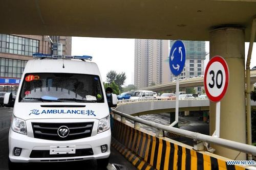 Người đàn ông gọi xe cứu thương 39 lần một năm vì… lười đi bộ