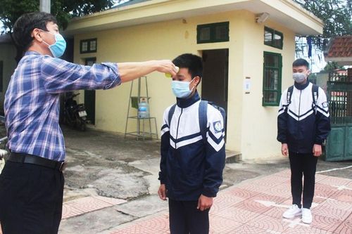 Bảo đảm an toàn cho học sinh