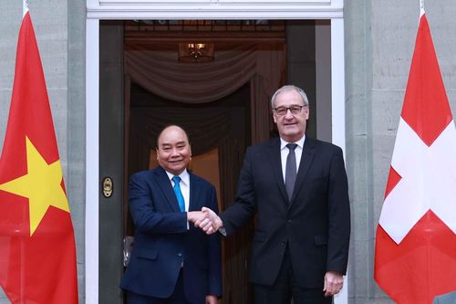 Nâng tầm quan hệ đối tác hợp tác, đưa quan hệ Việt Nam - Thụy Sỹ đi vào chiều sâu, thực chất