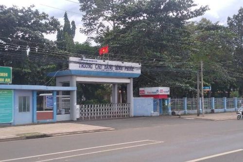 Bình Phước: Bắt giam Phó Hiệu trưởng, nguyên Hiệu trưởng cùng kế toán trường Cao đẳng Nghề