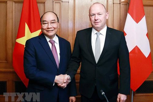 Chủ tịch nước Nguyễn Xuân Phúc hội kiến Chủ tịch Hội đồng Quốc gia Liên bang Thụy Sĩ Andreas Aebi