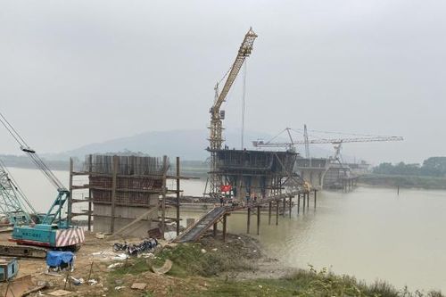 Bộ Giao thông giải ngân gần 32 nghìn tỷ đồng vốn đầu tư công qua 11 tháng