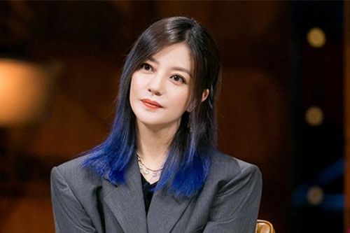 Triệu Vy vẫn 'lặn mất tăm' dù không bị cấm sóng