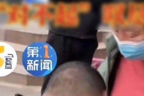 Bỏ nhà đi 16 năm, ngày đoàn tụ người đàn ông tiết lộ lý do bất ngờ
