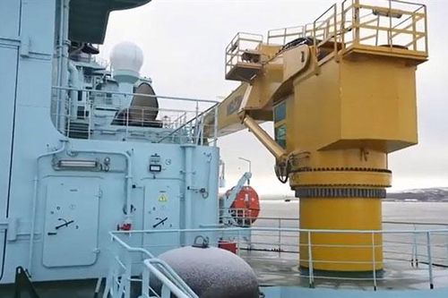 Phá băng dày 3m là chuyện nhỏ với tàu Siberia