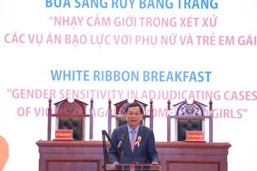 Bảo vệ phụ nữ và trẻ em gái khỏi bạo lực, xâm hại