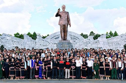 Những cáo buộc áp đặt và vô lý