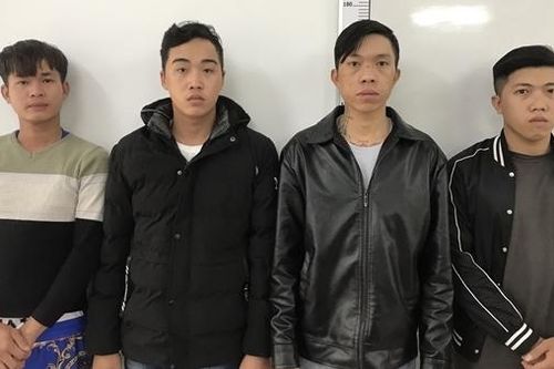 Truy lùng nhóm đối tượng đi xe ôtô bắt giữ 'con nợ'