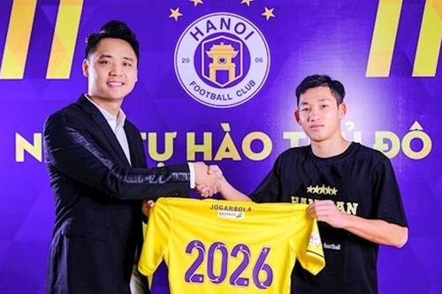 Hợp đồng 10 năm: Cạm bẫy với cầu thủ V.League, nhưng là lý do CLB tồn tại