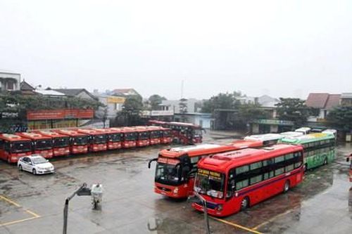 Bến vắng khách, nhà xe đóng cửa tránh thua lỗ