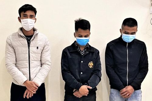 Nhóm người môi giới mại dâm giá 2 triệu đồng