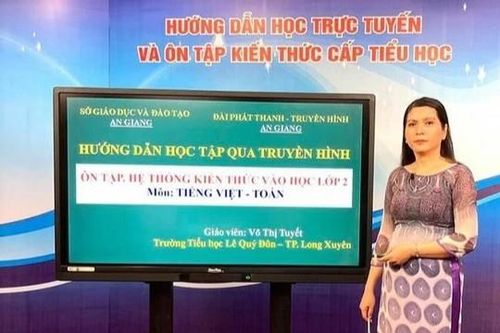 Cần có chiến lược cụ thể khi cho cấp tiểu học tạm nghỉ học online