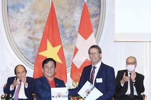 Vietjet đầu tư 150 triệu USD cho ứng dụng và chuyển giao công nghệ, kỹ thuật hàng không