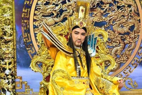 Lý do Đàm Vĩnh Hưng rút khỏi vai Ngọc Hoàng trong 'Táo quân'