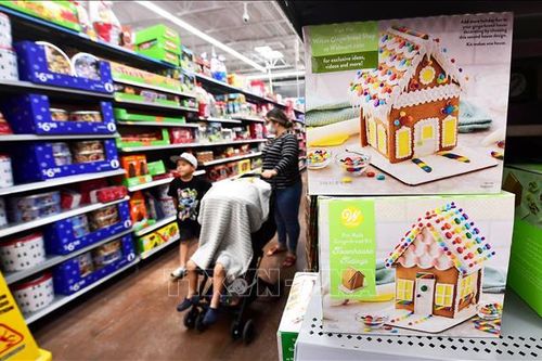 Người dân Mỹ chuyển hướng ưu tiên mua sắm trực tuyến trong Black Friday 2021