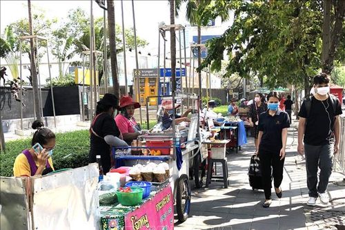 Thái Lan cho phép 400.000 lao động nước ngoài nhập cảnh để hỗ trợ nền kinh tế