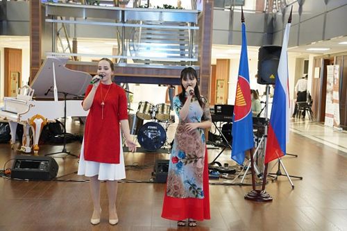 Nga thúc đẩy ngoại giao văn hóa với ASEAN