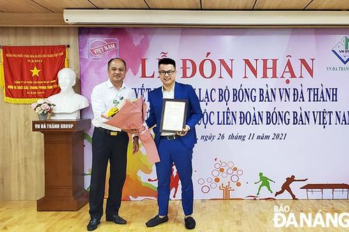Ra mắt CLB Bóng bàn chuyên nghiệp VN Đà Thành