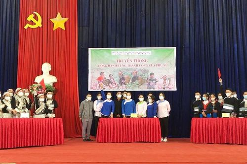 Truyền thông kiến thức phòng, chống bạo lực gia đình và bình đẳng giới tại huyện Bát Xát