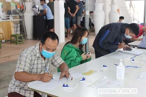Vân Hồ ghi nhận thêm 1 trường hợp F0