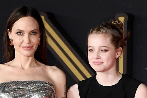 Dậy thì thành công, Shiloh Jolie-Pitt khiến dân tình 'ngẩn ngơ' bởi vẻ cuốn hút ở tuổi 15