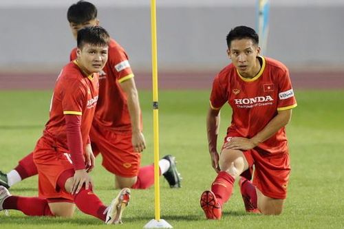 Hùng Dũng bắt nhịp ngay với đội tuyển Việt Nam