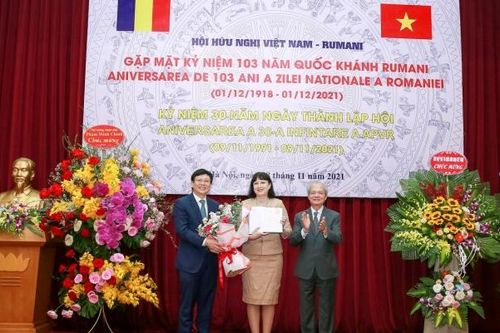 Tiếp tục đưa quan hệ hữu nghị, truyền thống của hai nước Việt Nam - Rumani lên tầm cao mới