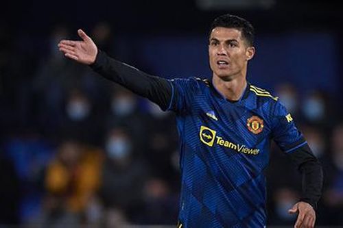 Ronaldo dự bị ở trận Chelsea vs MU