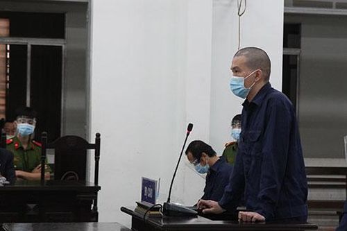 Y án bị cáo tấn công hàng xóm