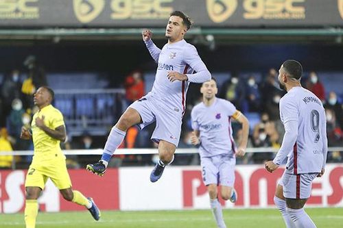 Barcelona thắng may mắn: Buồn ngủ gặp chiếu manh