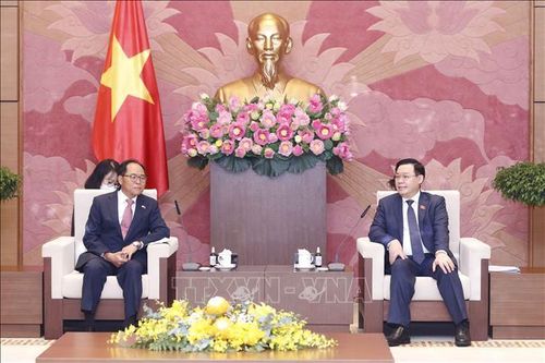 Chủ tịch Quốc hội tiếp Đại sứ các nước Hàn Quốc, Ấn Độ