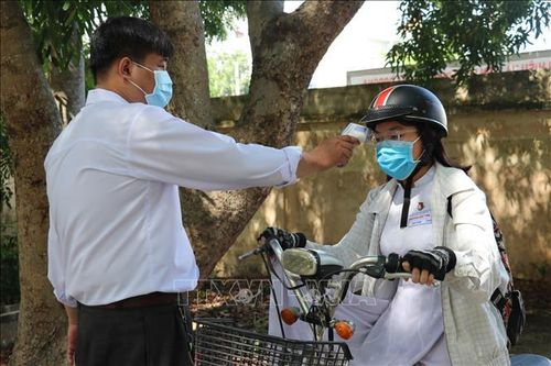 Long An: Học sinh các cấp trở lại trường trong tháng 12