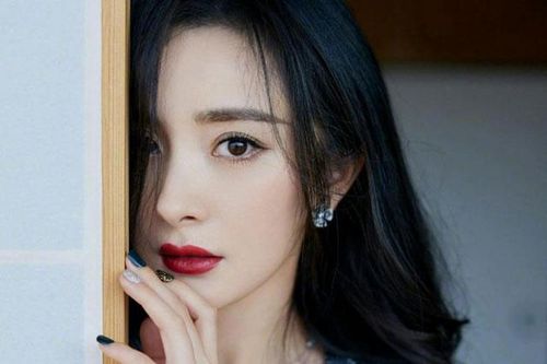 Dương Mịch là cao thủ khi chọn son môi, bảo sao luôn đạt 100 điểm visual