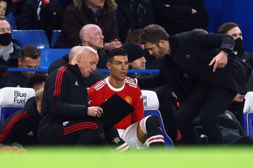 Vì sao Ronaldo ngồi dự bị trận đại chiến Chelsea vs MU?