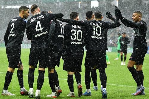 Messi lập hat-trick kiến tạo, PSG thắng kém vui