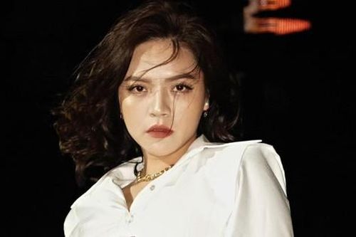 Bất ngờ với 'ảnh được tag' của Thu Quỳnh (Hương Vị Tình Thân): Xinh không kém ảnh tự đăng