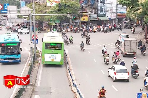 Hà Nội sẽ tổ chức thêm 14 làn ưu tiên cho xe buýt