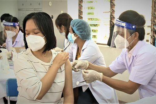 Bình Phước làm rõ nguyên nhân bé trai tử vong sau tiêm vaccine Covid-19