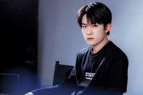 Dịch Dương Thiên Tỉ, Lưu Hạo Tồn lọt danh sách đề cử Ảnh đế, Ảnh hậu Kim Kê 2021