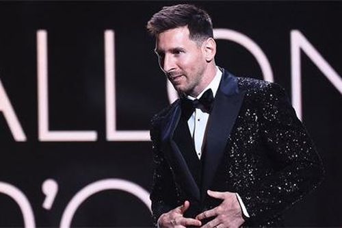 Messi: 'Lewandowski xứng đáng với Quả Bóng Vàng'