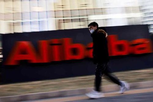 Mất hơn 50% vốn hóa sau một năm, Alibaba vẫn chưa hết 'vận đen'