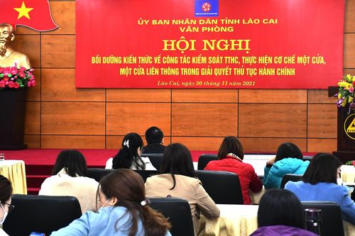 Bồi dưỡng kiến thức về công tác kiểm soát thủ tục hành chính