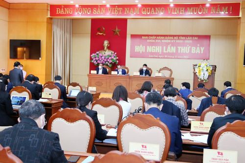 Bế mạc Hội nghị lần thứ Bảy, Ban Chấp hành Đảng bộ tỉnh khóa XVI