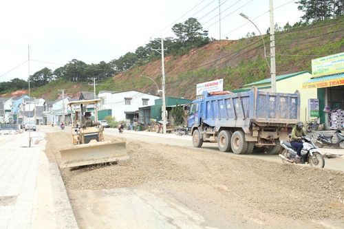 Lạc Dương: Đẩy nhanh tiến độ các công trình, dự án trọng điểm