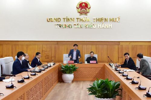 Bí thư Thừa Thiên - Huế: Làm ngày, làm đêm, không chờ đợi để kiểm soát COVID-19