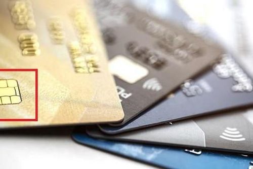 Sau ngày 31/12/2021, thẻ từ ATM vẫn được lưu hành và rút tiền bình thường?