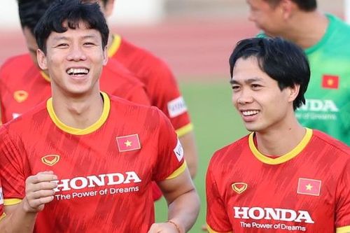 AFF Cup 2021 hôm nay: Đội tuyển Việt Nam lên đường dự AFF Cup. Thái Lan treo thưởng lớn