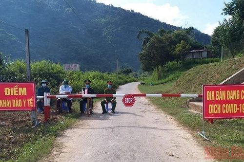 Điện Biên tăng cường kiểm soát người vào địa bàn